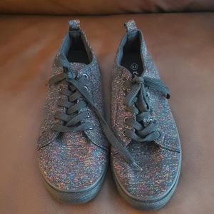 Twisted Shoes Women